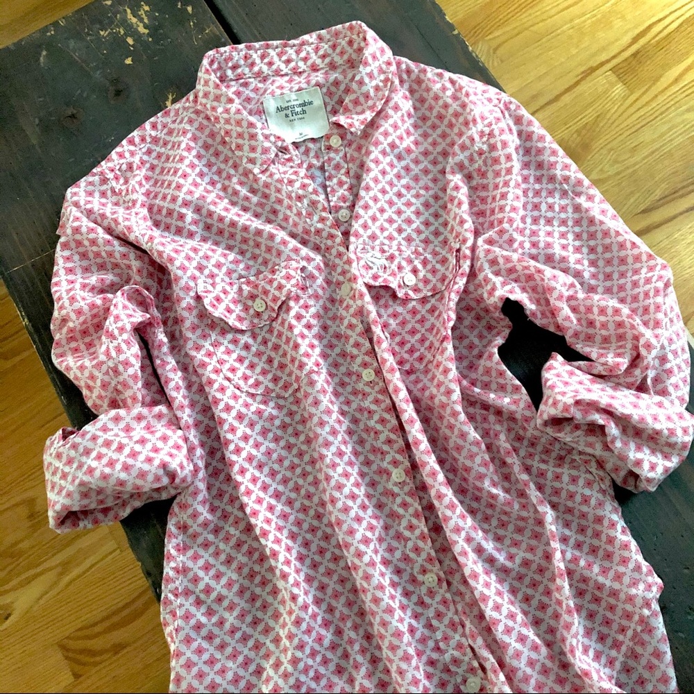 Women’s Abercrombie & Fitch Button Down Blouse M